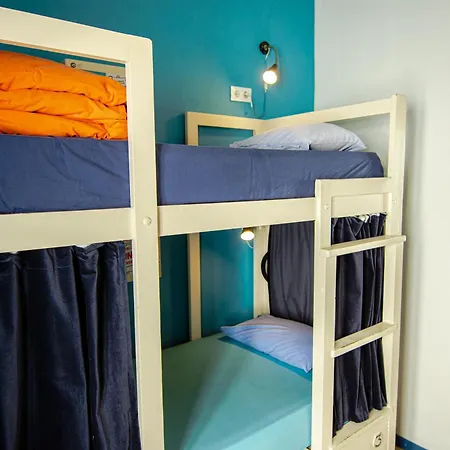 Hostel Casa Caracol *