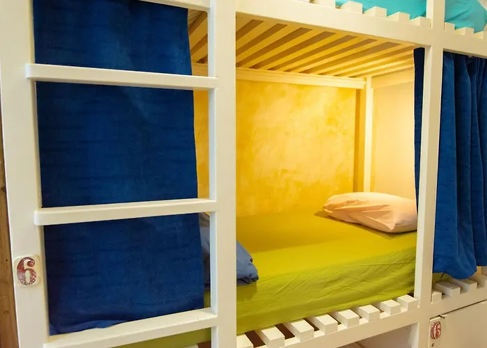 Casa Caracol Hostel Cadiz